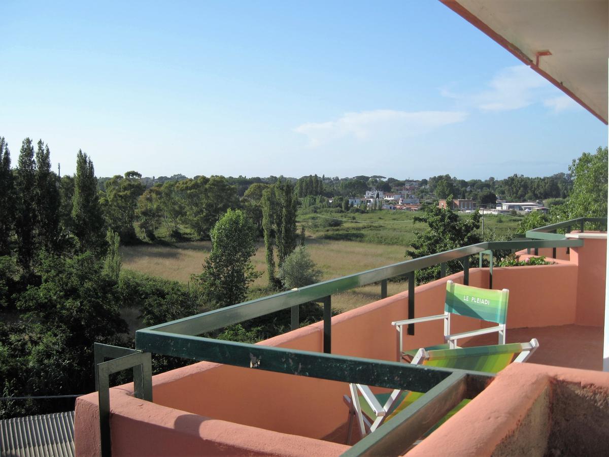 Hotel Le Pleiadi San Felice Circeo Exterior foto